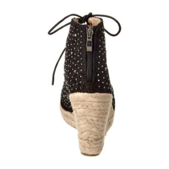 Catherine Malandrino Bemecall Platform Sandals - Picture 2 of 2